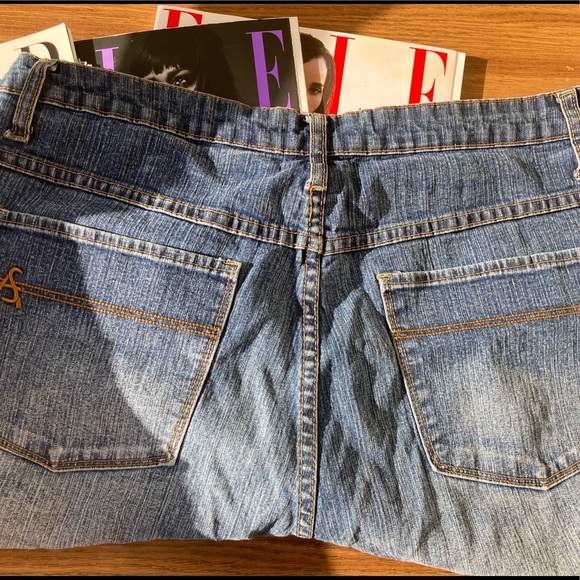 Ashley Stewart vintage shorts - Picture 3 of 7